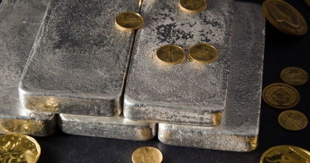 Apiary Fund begins selling precious metals